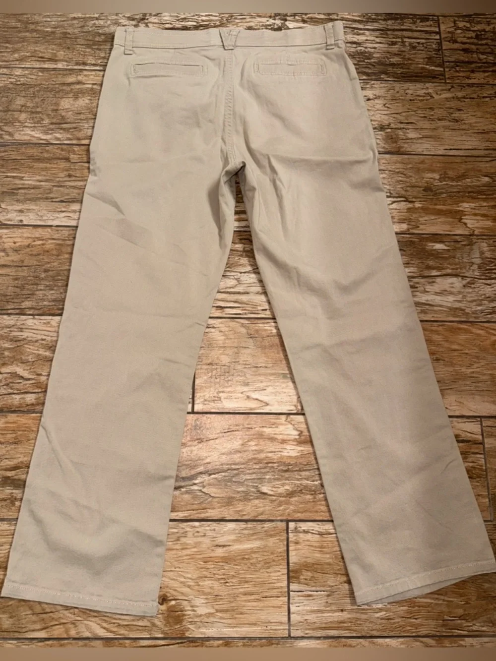 Gloria Vanderbilt Olive Knit Top with Beige Wide-Leg Jeans - Picture 4 of 6